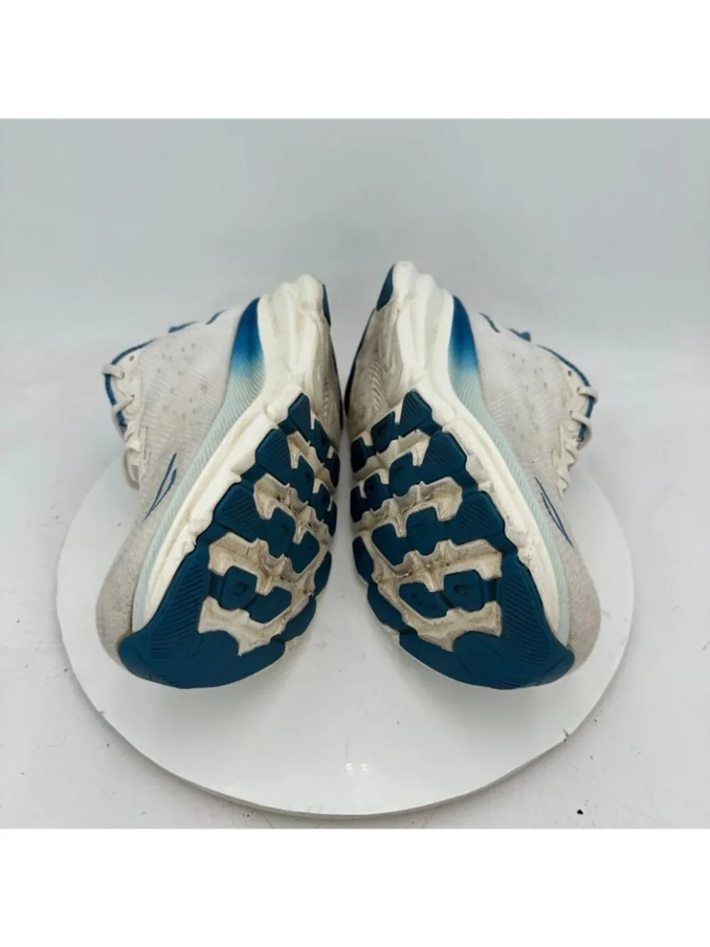 Hoka One One Clifton 9 Men Size 10.5D 1127895-FTG Frost Gold Blue Running Shoes